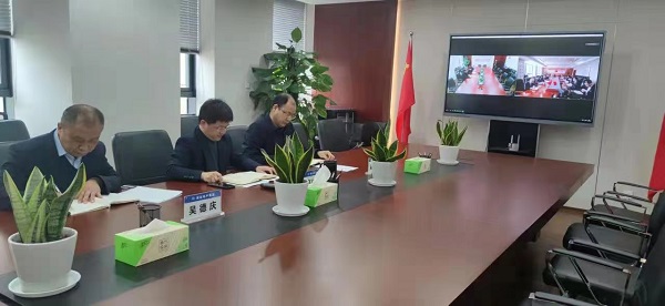 高廣飛督導(dǎo)徽鹽地產(chǎn)集團定遠(yuǎn)項目公司黨支部組織生活會